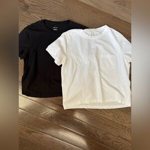 Everlane Tee Bundle White/Black The Box-Cut Tee in Essential Cotton Size Medium